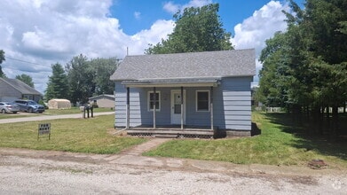 Building Photo - 207 W Shute St