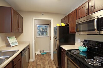 2BR, 2BA - Summit - Copper Terrace