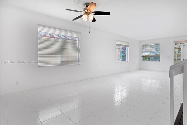 Foto del edificio - 10096 Country Brook Rd