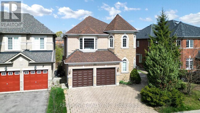 Building Photo - 41 Grange Dr