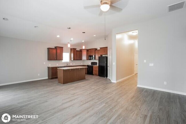 Building Photo - 10422 Kempsford Dr, Charlotte, NC 28262