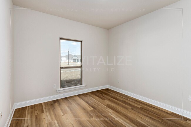 Foto del edificio - Brand-New 5BR Fairhope Home on Corner Lot with Garage