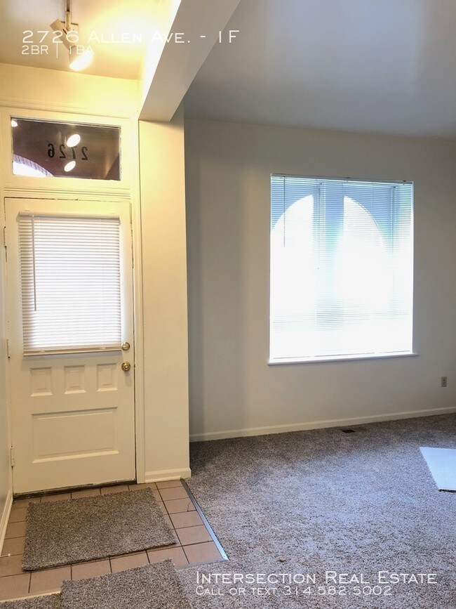 Building Photo - Quiet and Cozy Fox Park Duplex Apartment