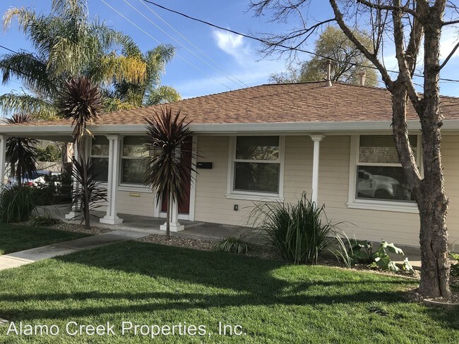 Building Photo - 324 Stevenson St