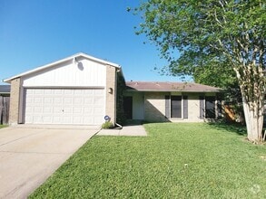 Building Photo - 6927 Tara Dr