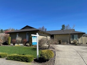 Building Photo - 12956 SE 126th Ave