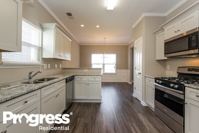 Building Photo - 316 Crescent Woode Dr