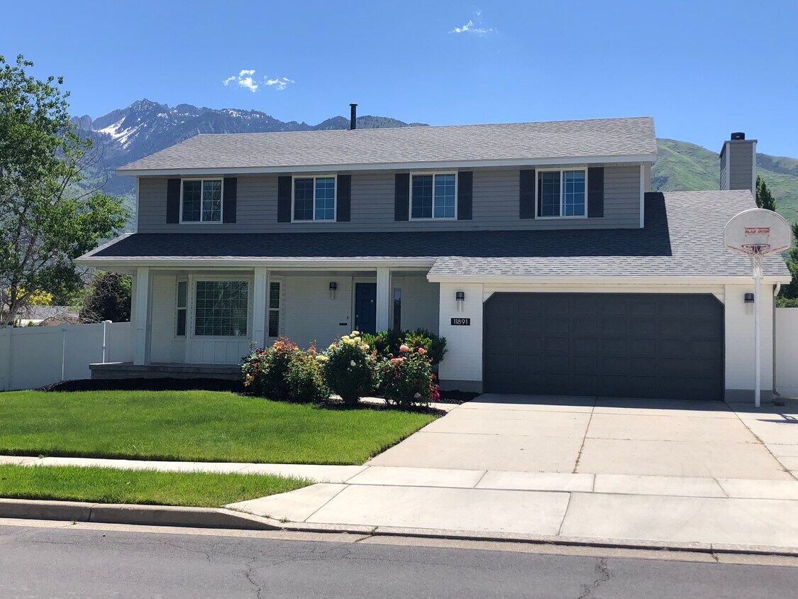 Foto principal - 11891 Irwin Rd