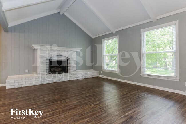 Foto del edificio - 13008 W 102nd Terrace