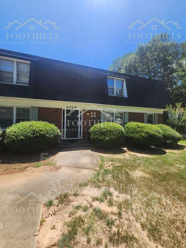 Foto principal - 4209 Dixon Rd
