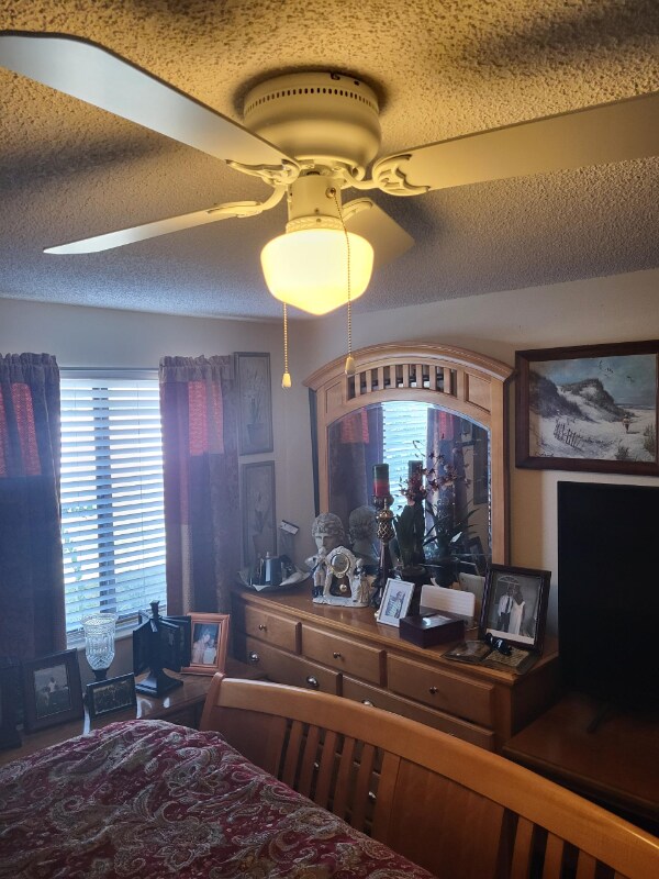 Building Photo - 403 Cedar Ridge Ct