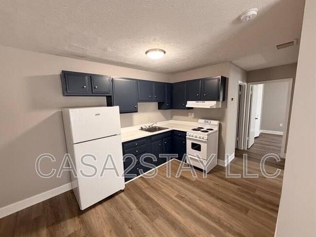 Photo - 2125 St Johns Pl Apartment