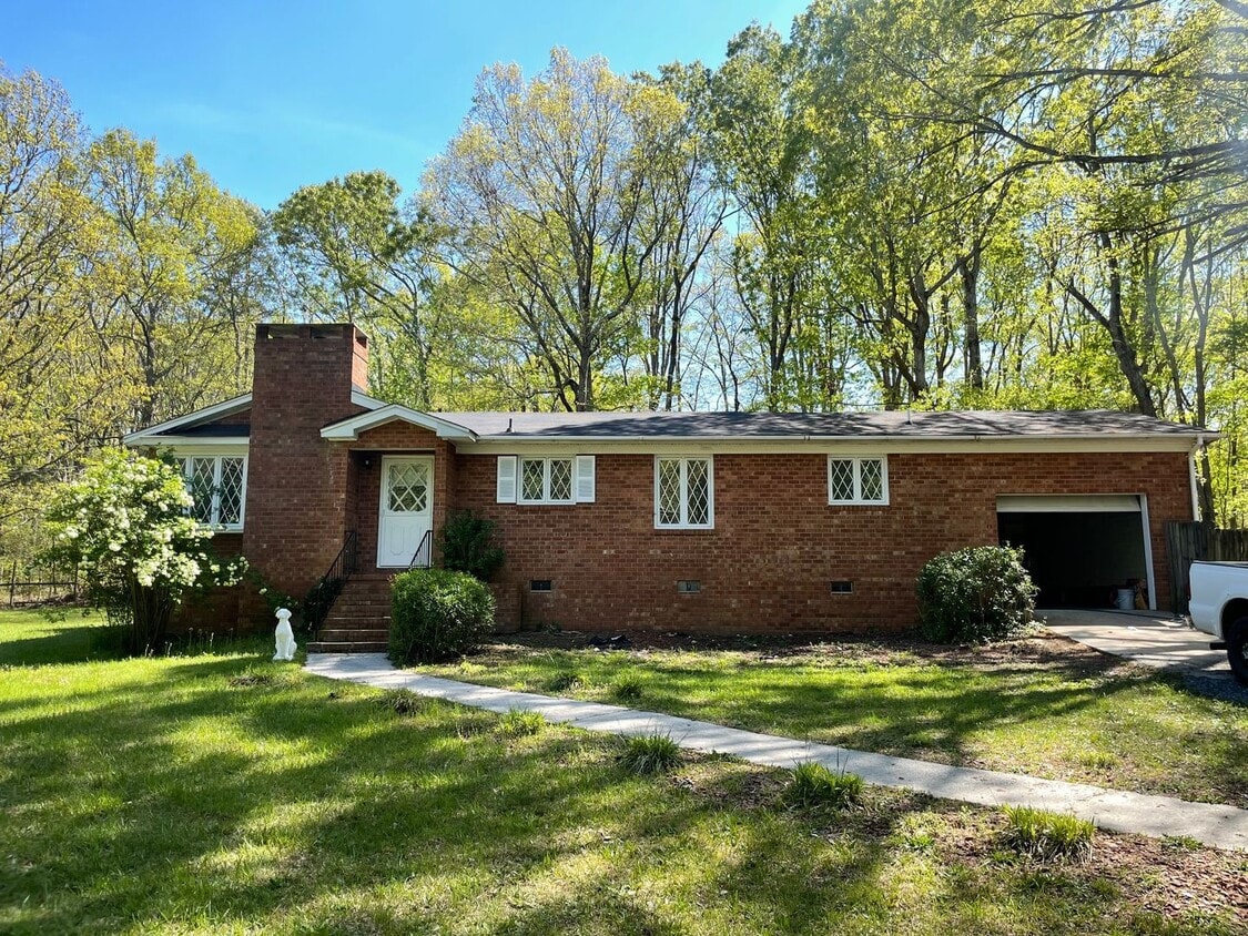 275 Virgil Hill Rd, Asheboro, NC 27205 House Rental in Asheboro, NC