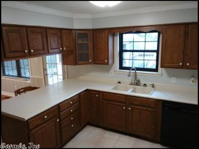 Foto del edificio - 6605 Rolling Hills Dr