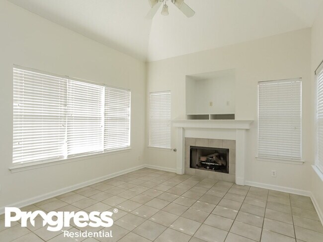 Building Photo - 5711 Carter Dr
