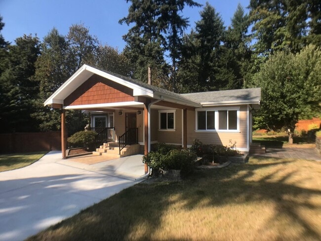 Building Photo - Great Home For Rent