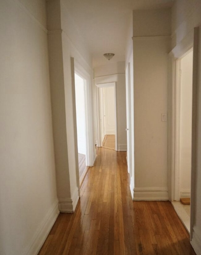 Foto del edificio - 140 Bay Ridge Pkwy