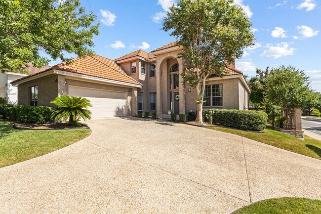 Foto del edificio - Corner Lot Beauty in Stone Oak Area