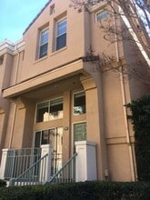 Building Photo - 150 Paseo Ct