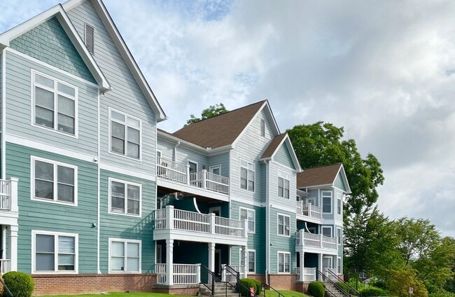 Welcome home to LAUREL STATION for Fall 2026! 3bed/2bath for $3300 includes two parking spaces! - Welcome home to LAUREL STATION for Fall 2026! 3bed/2bath for $3300 includes two parking spaces!