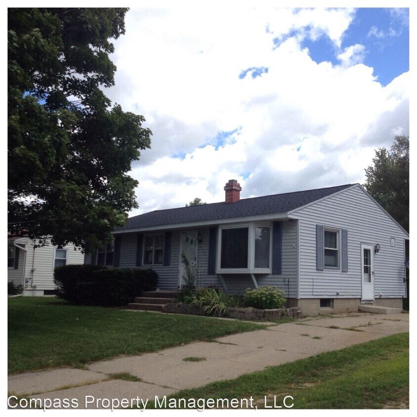 3 br, 2 bath House 5514 Mick Ave. Southeast House Rental in