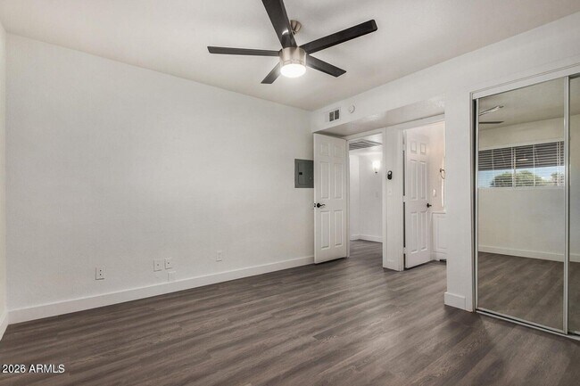 Foto del edificio - 18202 N Cave Creek Rd