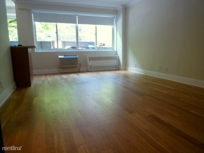 Foto del edificio - 135 W 96th St