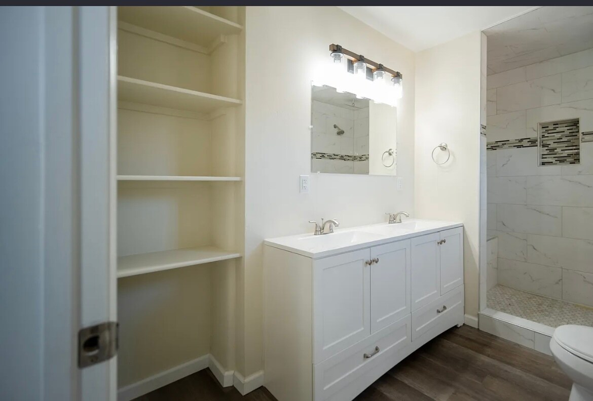 Foto principal - 315 Atrisco Dr SW