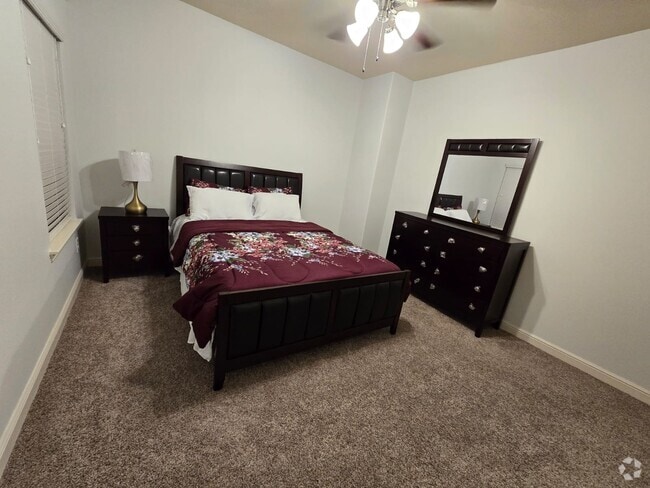 Building Photo - 10126 N Whimbrel Cir