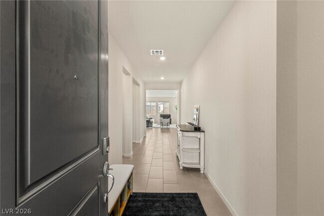 Foto del edificio - 3017 Bounding Home Rd