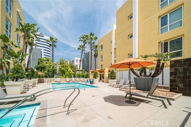 Foto principal - 21301 Erwin St