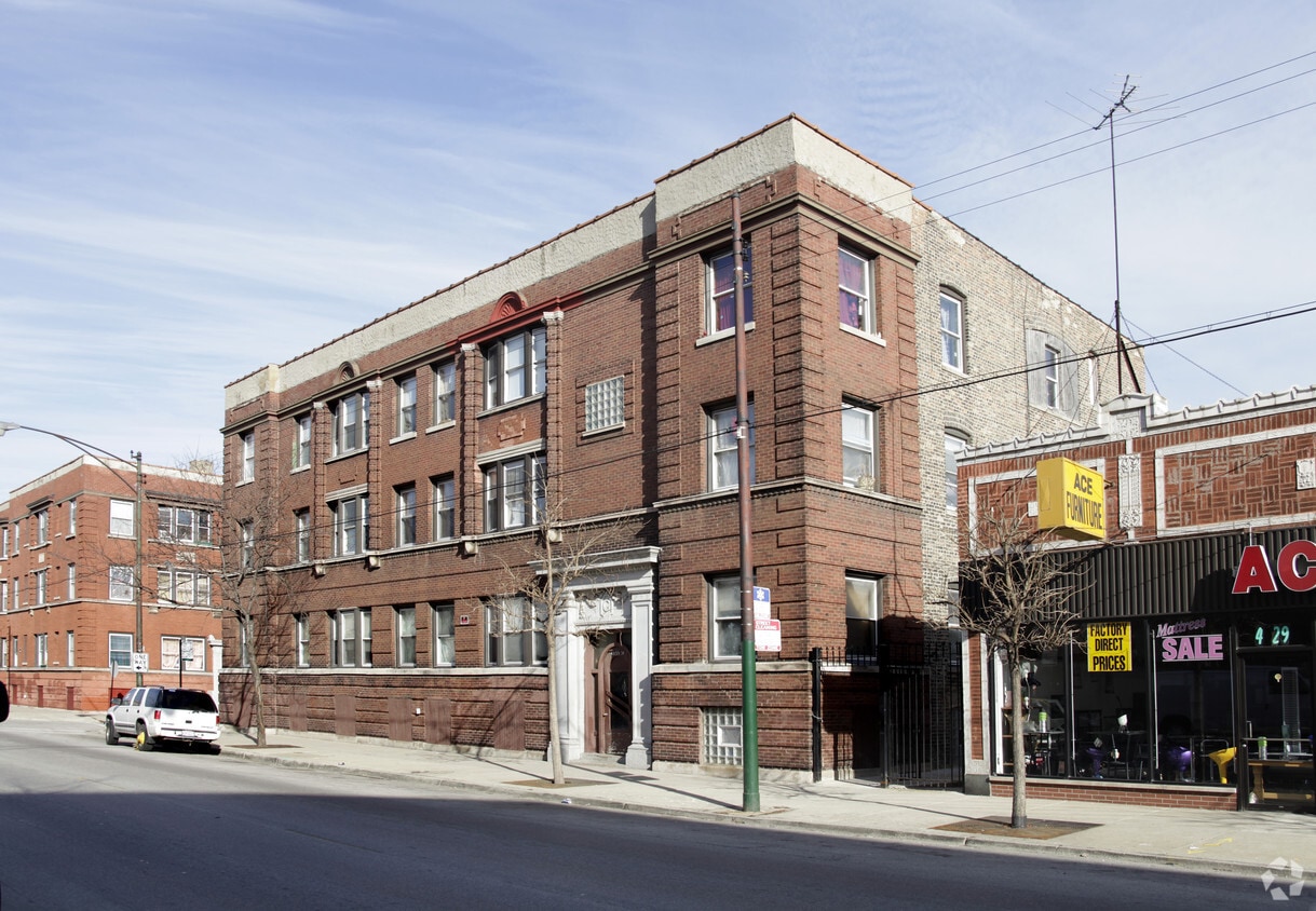 Building Photo - 4031-4033 N Broadway St