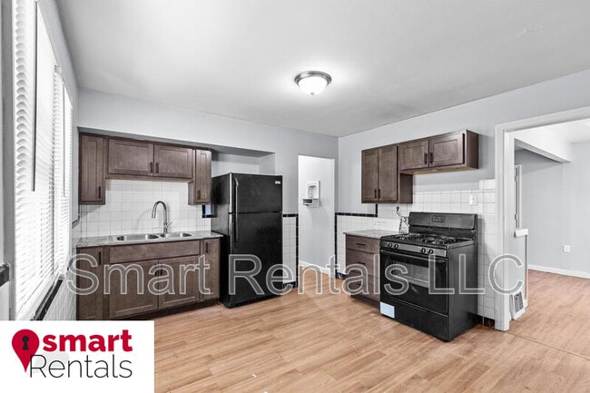 Building Photo - 1210 St Richard Dr