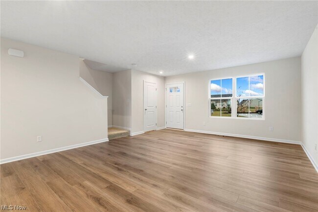Building Photo - 4619 Erhart Dr