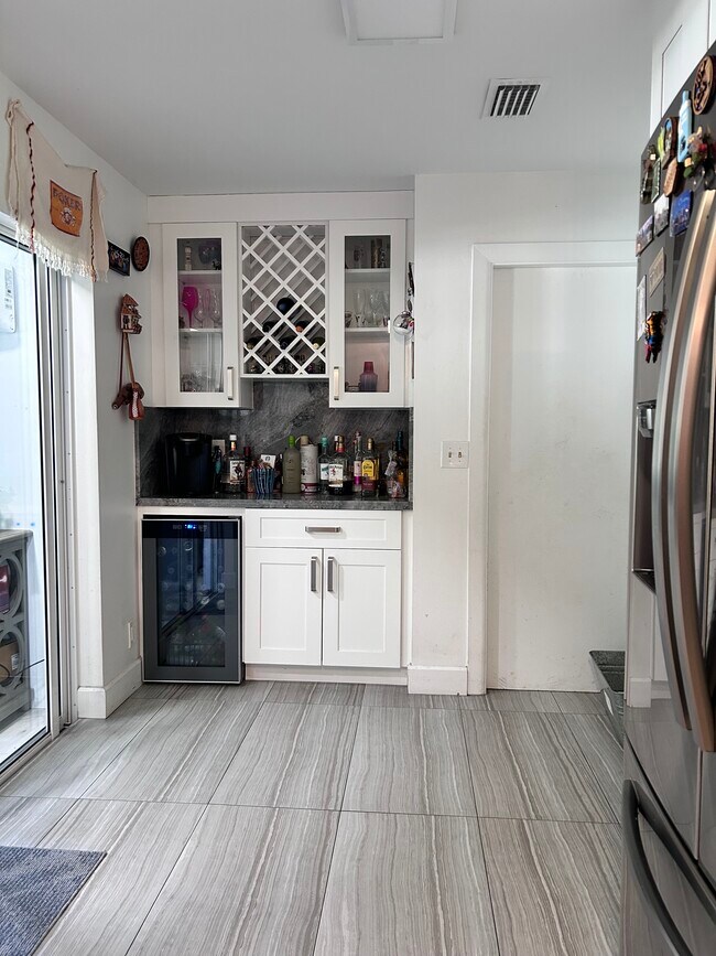 Foto del edificio - 1220 SW 127th Terrace