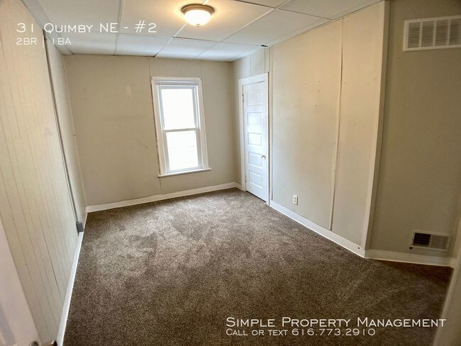 Building Photo - 31 Quimby St NE
