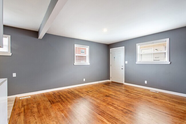 Foto del edificio - 4210 Fisher St