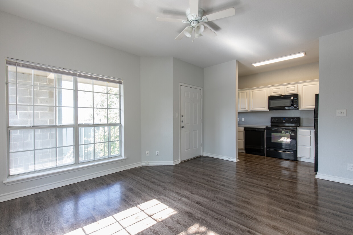 Primary Photo - San Remo Apartments