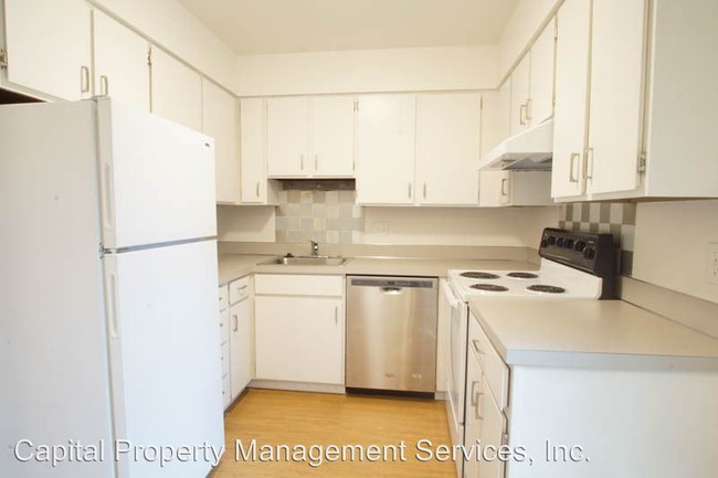Foto del edificio - 2222-2228 NE Halsey St