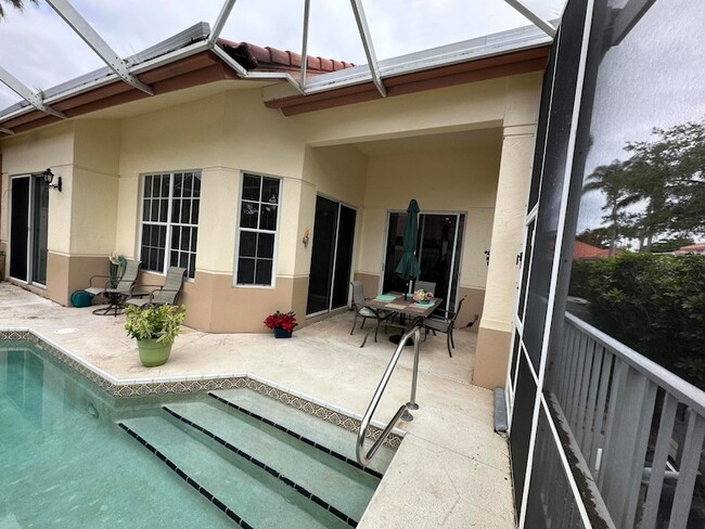 Photo - 77 Spyglass Way Townhome