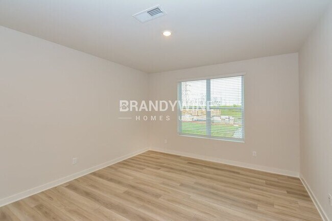 Foto del edificio - 121 Rising Private Ln
