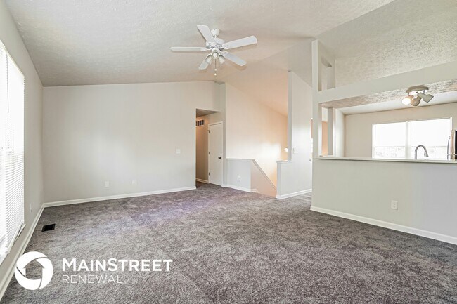Building Photo - 5727 Sundial Dr