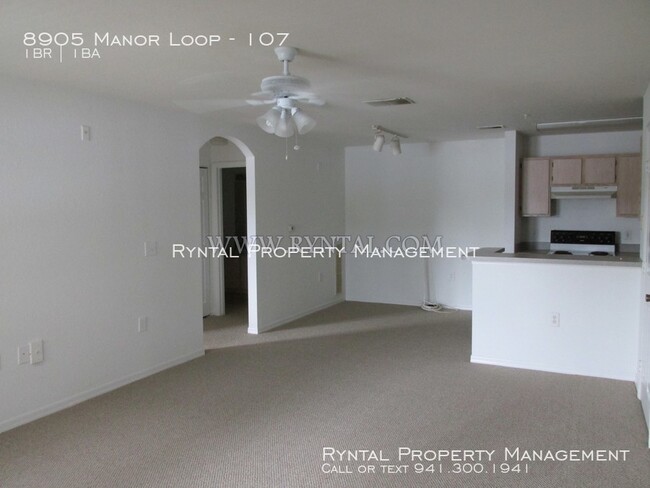 Building Photo - 8905 MANOR Loop