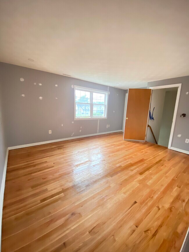 Foto del edificio - 2367 Corbin Ave