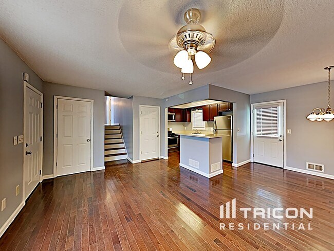 Building Photo - 203 Brookside Dr