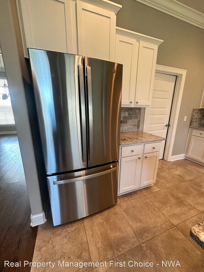 Foto del edificio - 4 br, 2 bath House - 4400 SW Cornerstone Rd.