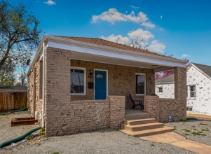 Building Photo - 1621 Trenton St