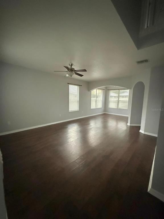 Building Photo - 14116 Entrada Dr