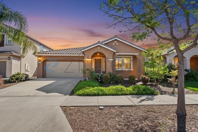 Building Photo - 3730 Iskenderun Ave