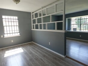Building Photo - 6315 Roughlock St